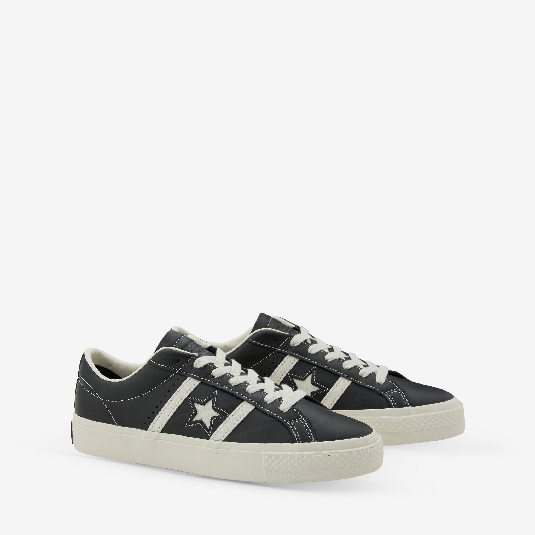 One Star Academy Pro Low Black | Egret | Egret – Above The Clouds