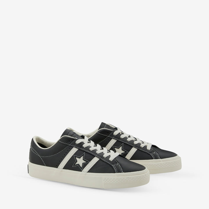 One Star Academy Pro Low Black | Egret | Egret Front