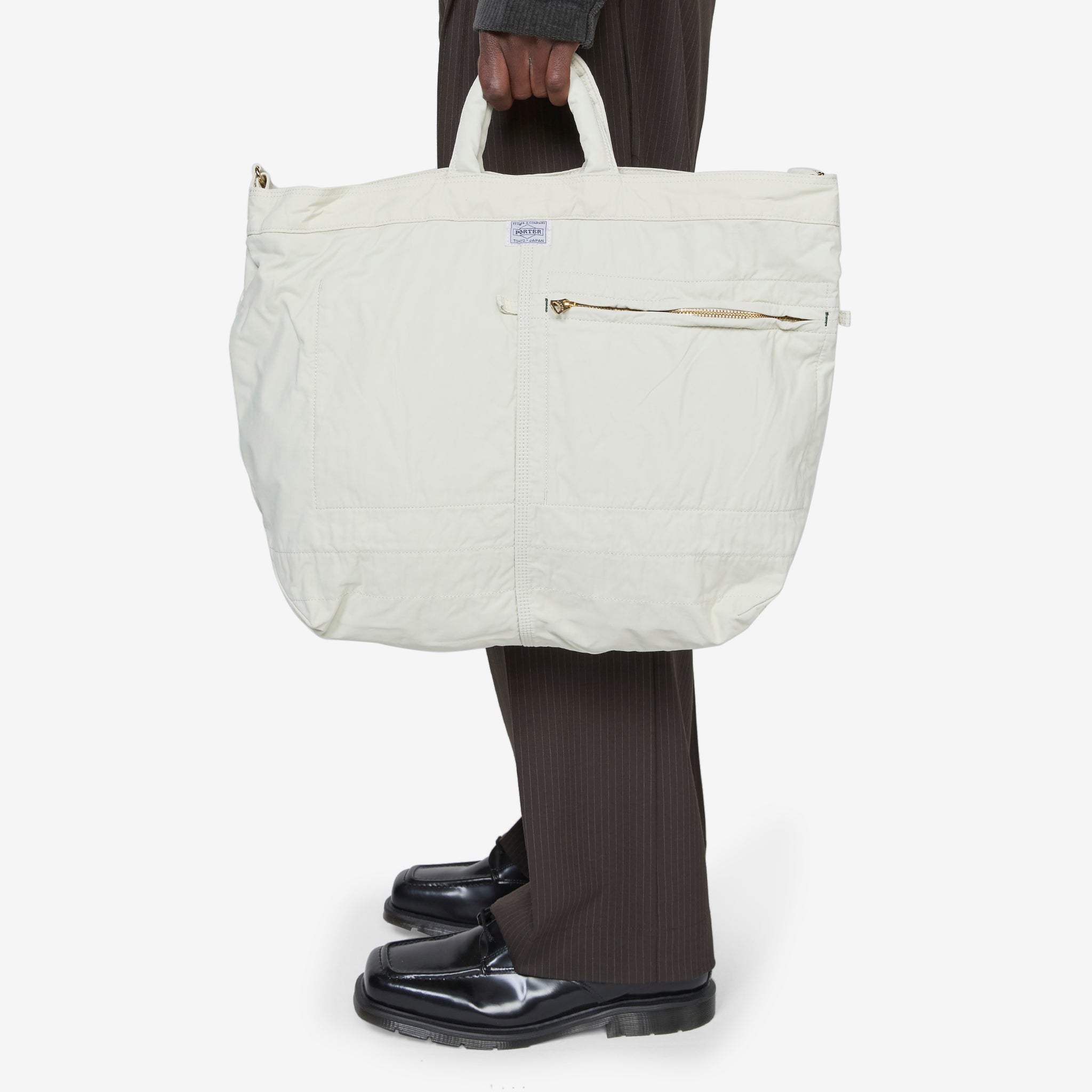 Mile 2-Way Tote Bag White (L) Above The Clouds Mile 2-Way Tote Bag White (L) Above The Clouds