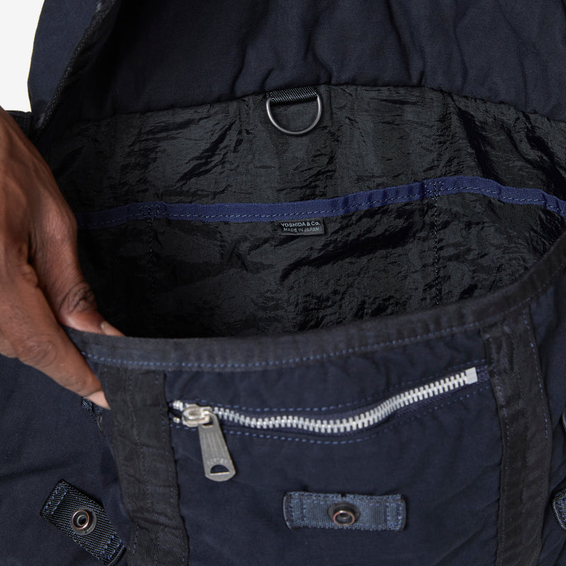 Crag Messenger Bag Navy (M) Bags