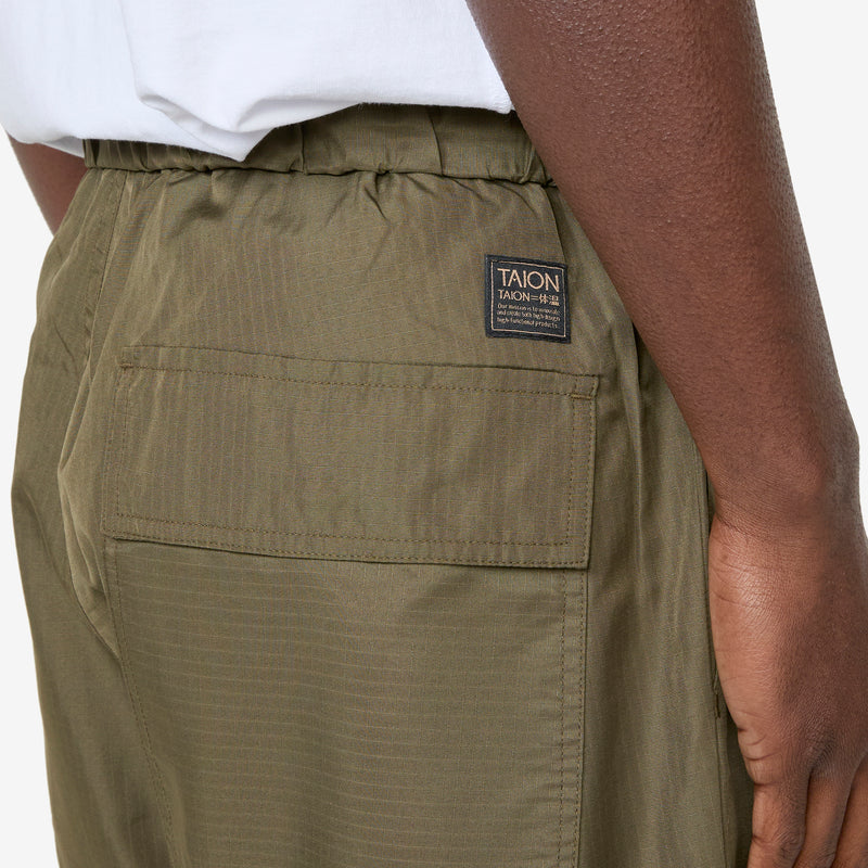 Military Non-Down Reversible Shorts Dark Olive Shorts