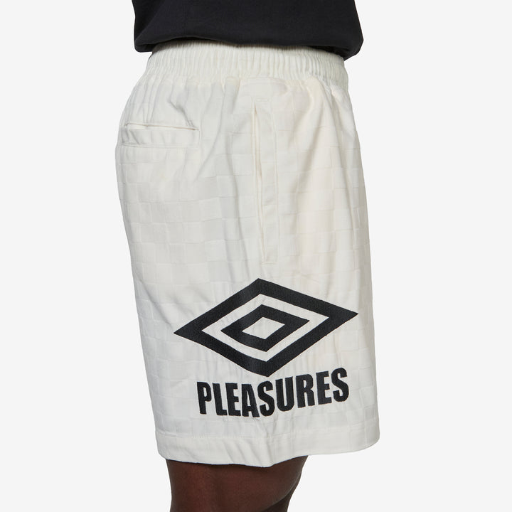 Umbro x Classic Shorts Cream