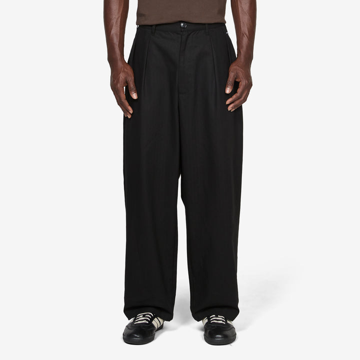 Boat Pants Black Front