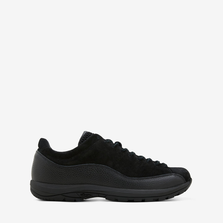 Bardolino Black