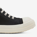 Low Sneaks 8oz Deep Black Denim Black | Milk | Milk