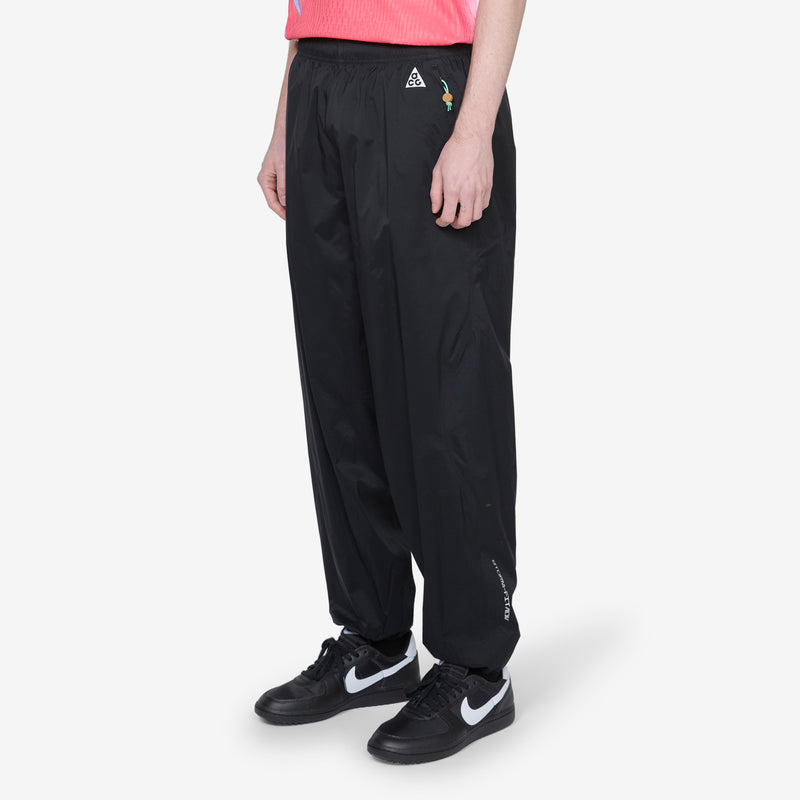 ACG 'Trail Snacks' Storm-FIT ADV Pant Black | Reflective Silver Pants