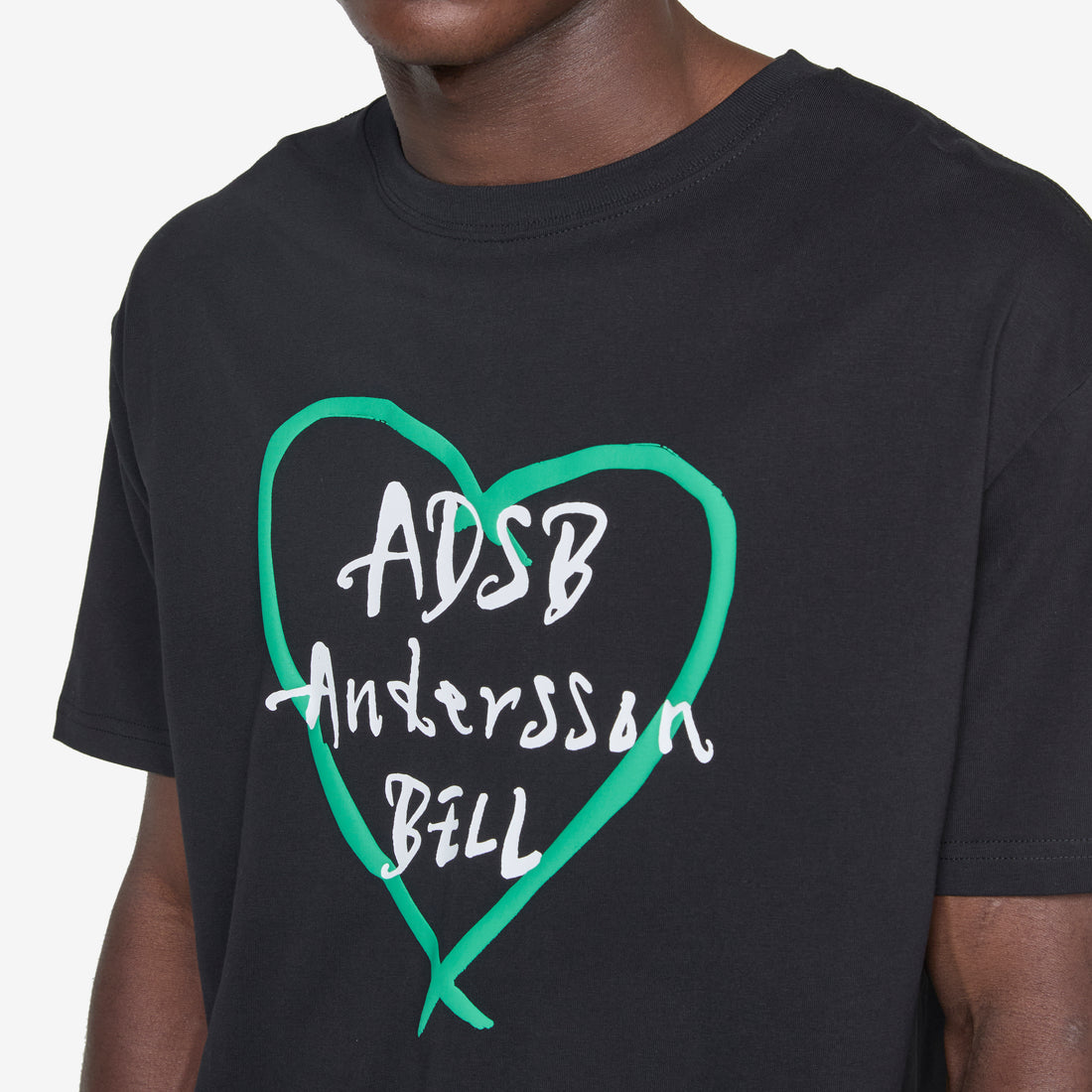 Heart Kelly Logo T-Shirt Black Tees