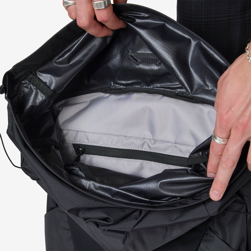 ACS Daypack 20 Black Bags