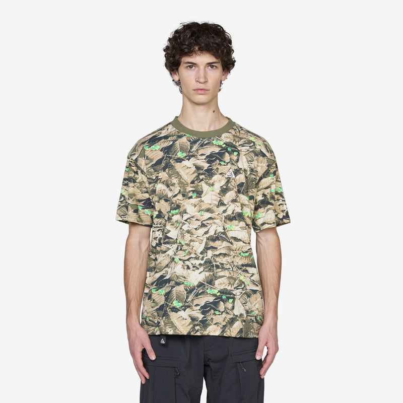 ACG Dri-FIT T-Shirt Medium Olive Tees