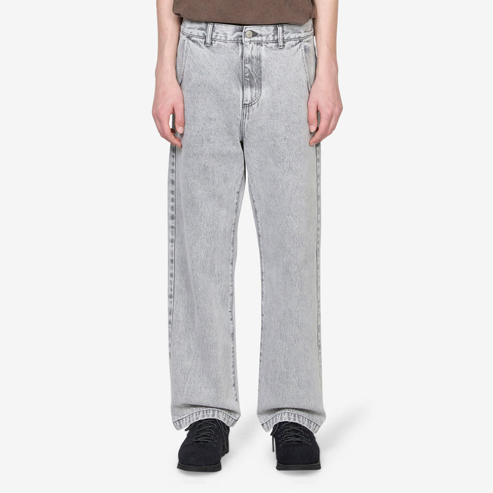 Straight Cut Jeans Acid Wash Front