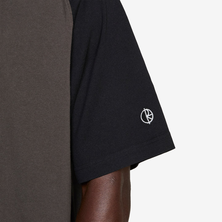 Doe T-Shirt Dirty Black | Black