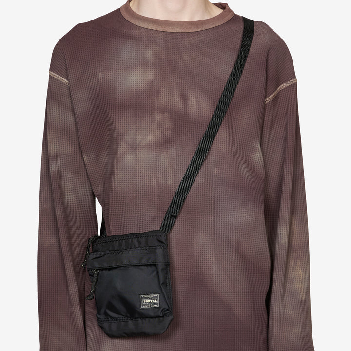 Force Shoulder Pouch Black Front