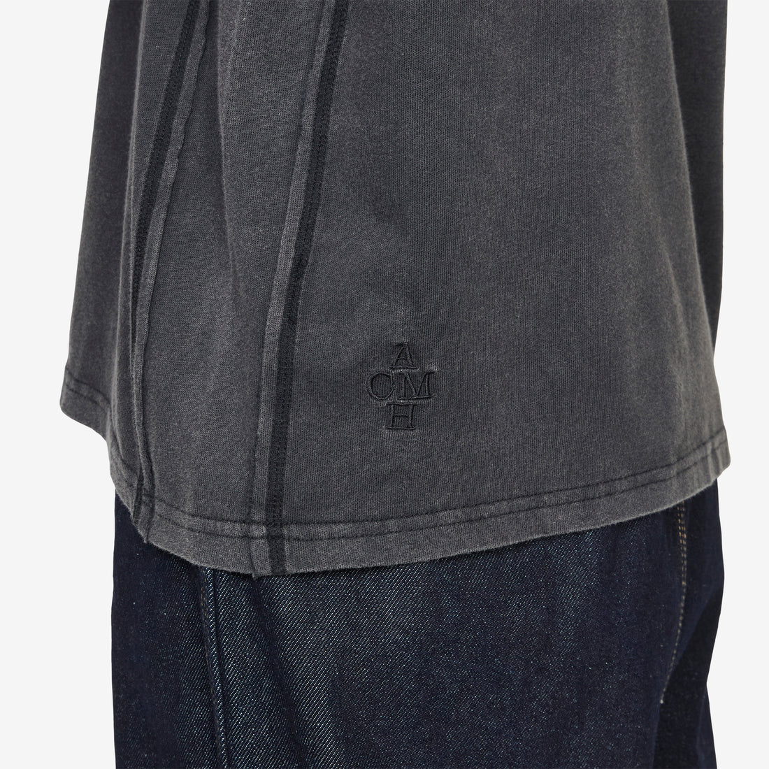 Bryllyant Longsleeve T-Shirt Vintage Black Tees