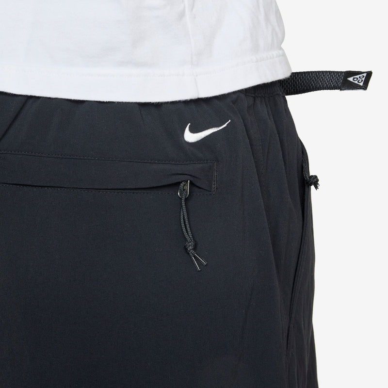 ACG Hike Short Black | Anthracite | Summit White Shorts