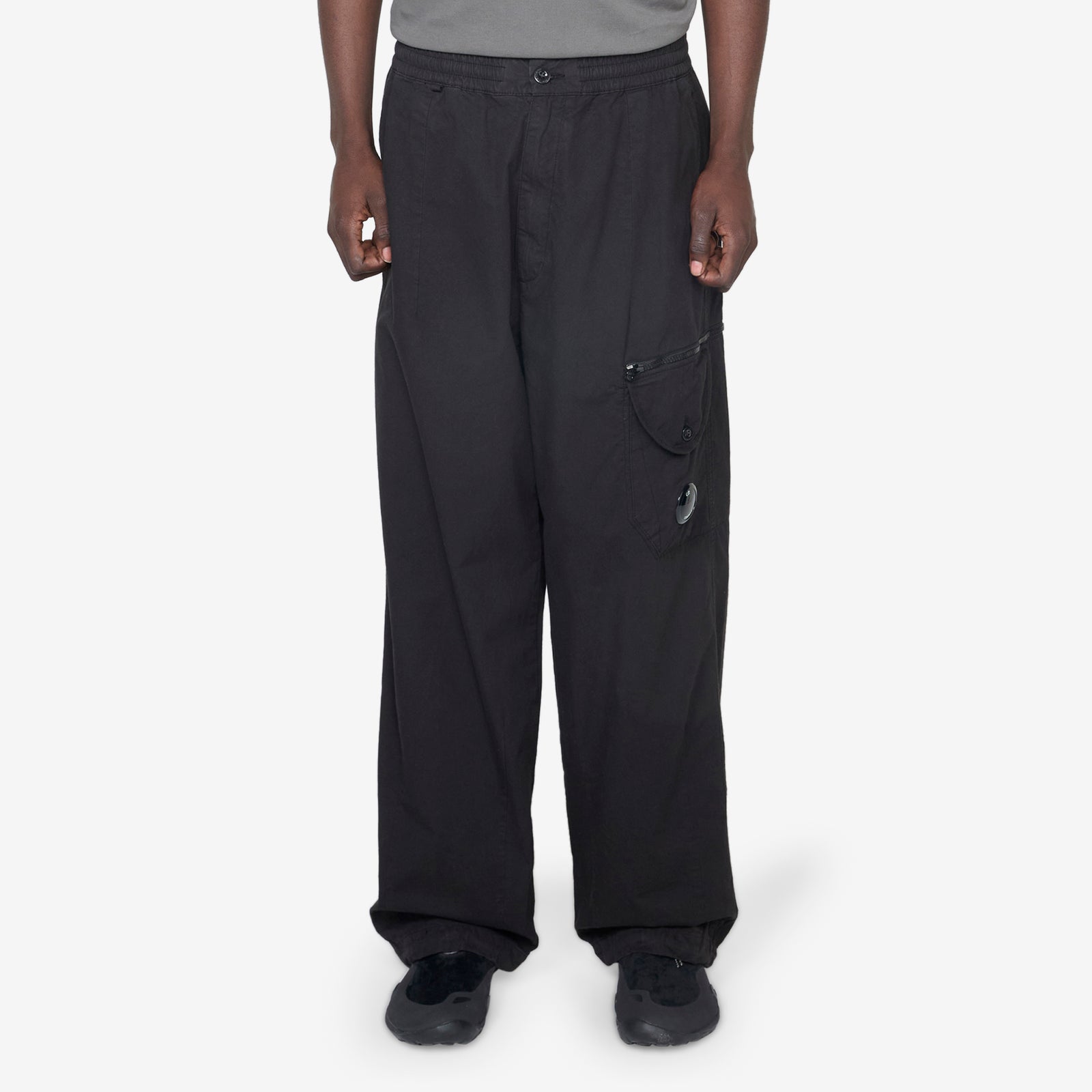 Microreps Boxy Cargo Lens Pants Black – Above The Clouds