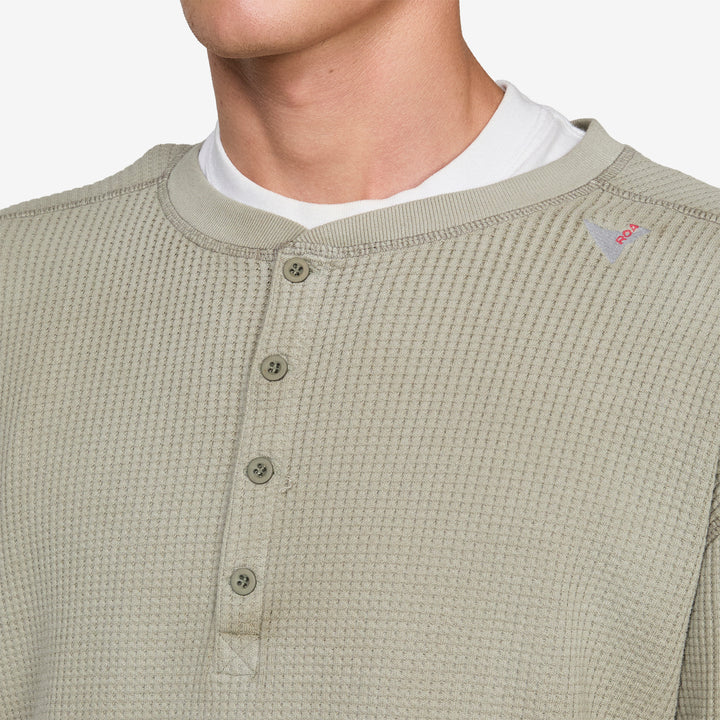 Bee Sun Faded Organic Waffle Serafino Longsleeve Grey | Green