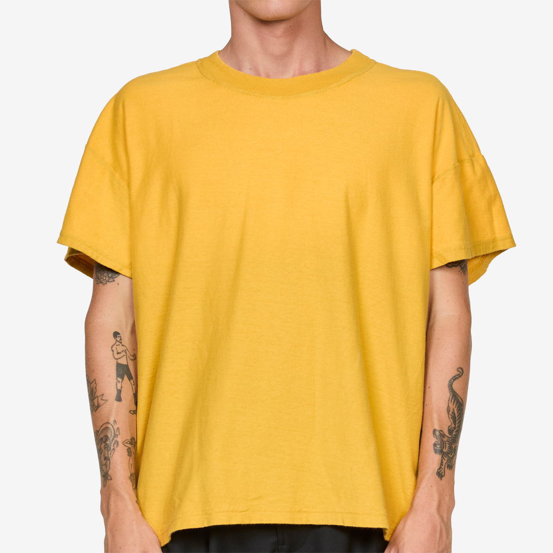 Rhuki T-Shirt Yellow Logo Tees