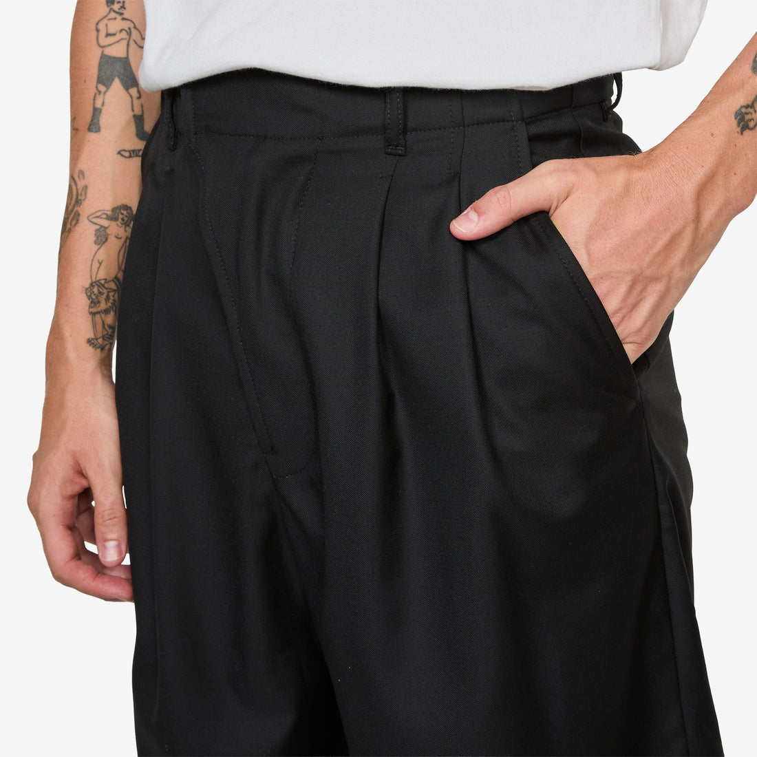 Bermudas 3/4 Wool Short Midnight Shorts