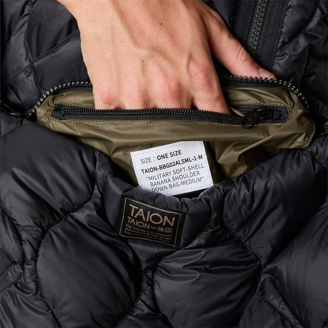 Military Banana Shoulder Down Bag (M) Black Bags