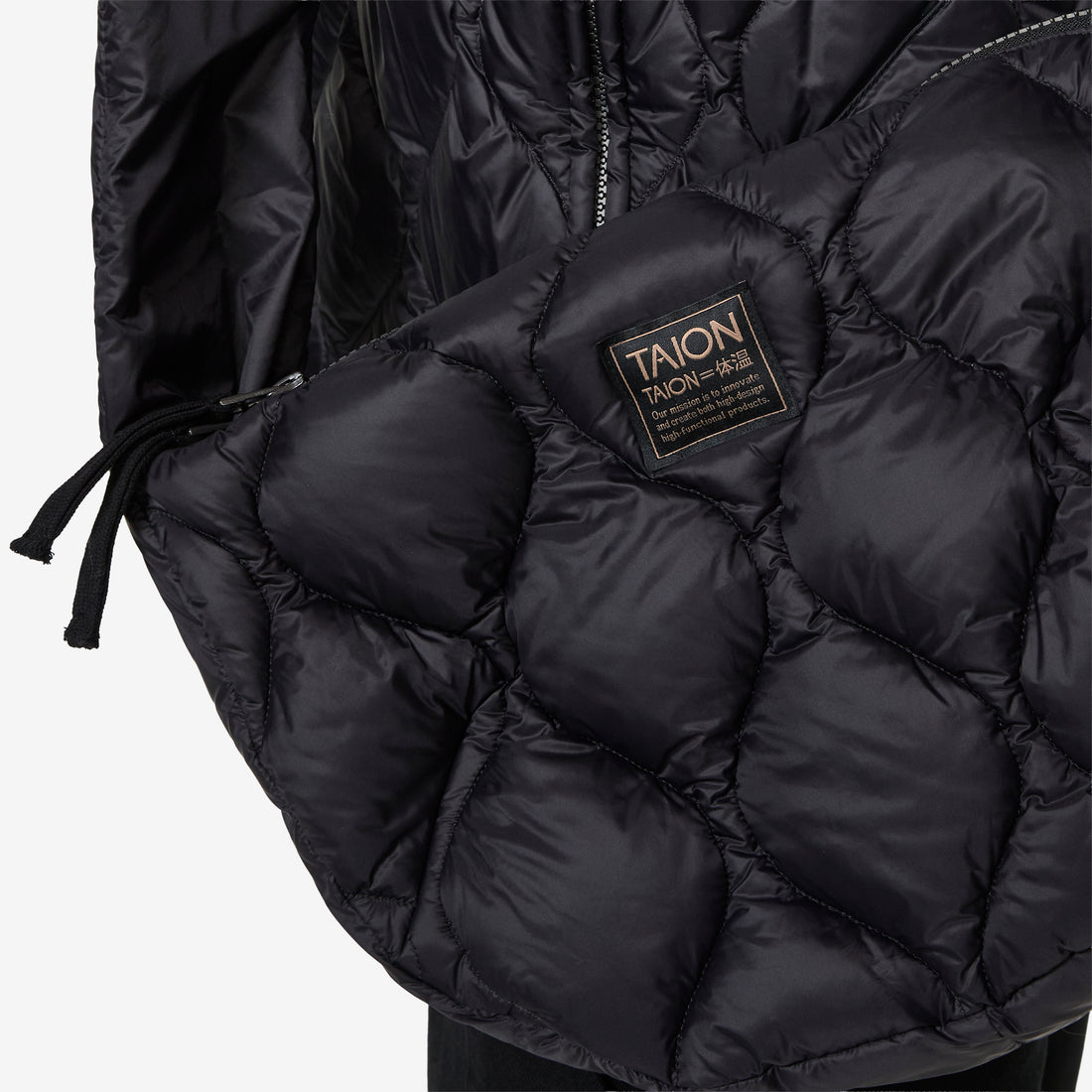 Military Banana Shoulder Down Bag (M) Black Bags