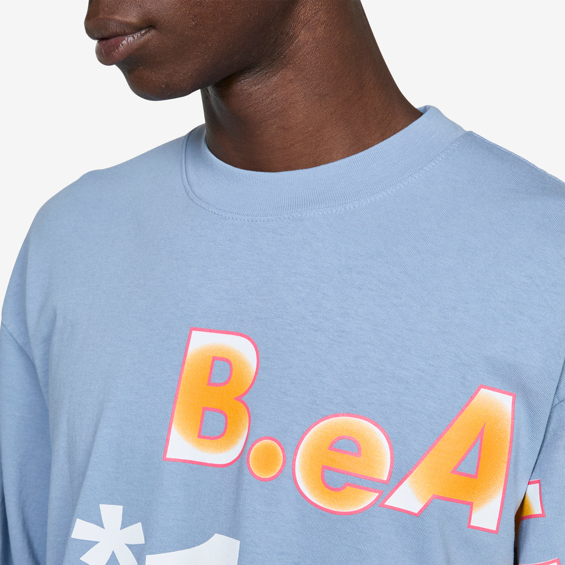 Rabbit Longsleeve T-Shirt Clear Blue Tees