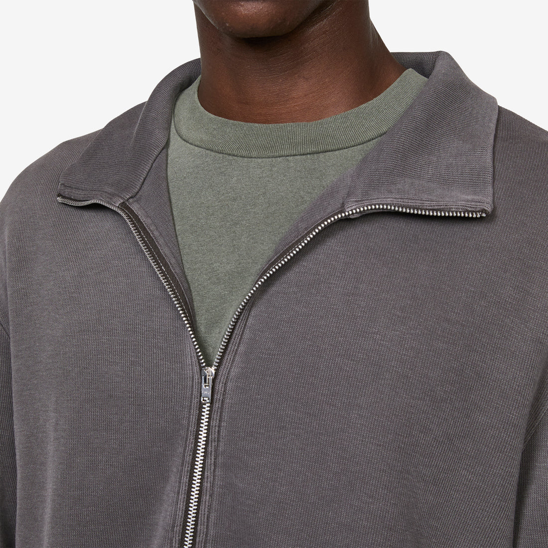 Shrunken Fullzip Worn Graphite Athletic Rib Jumpers