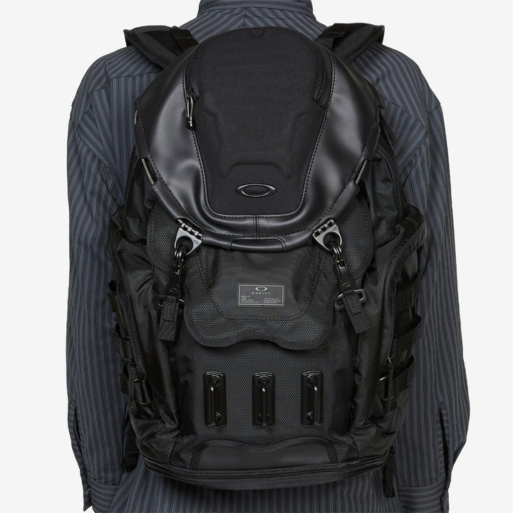 Kitchen Sink Backpack Stealth Black Front