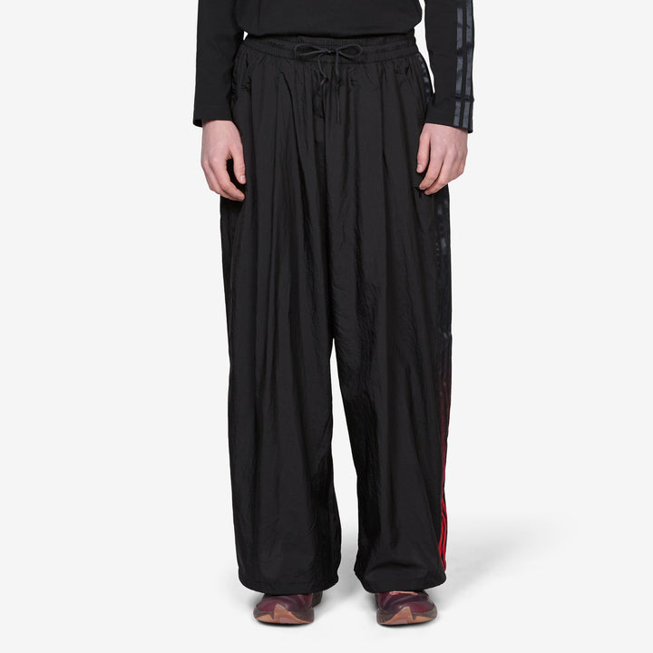 Y-3 Gradient 3 Stripes Nylon Wide Pants Black Front