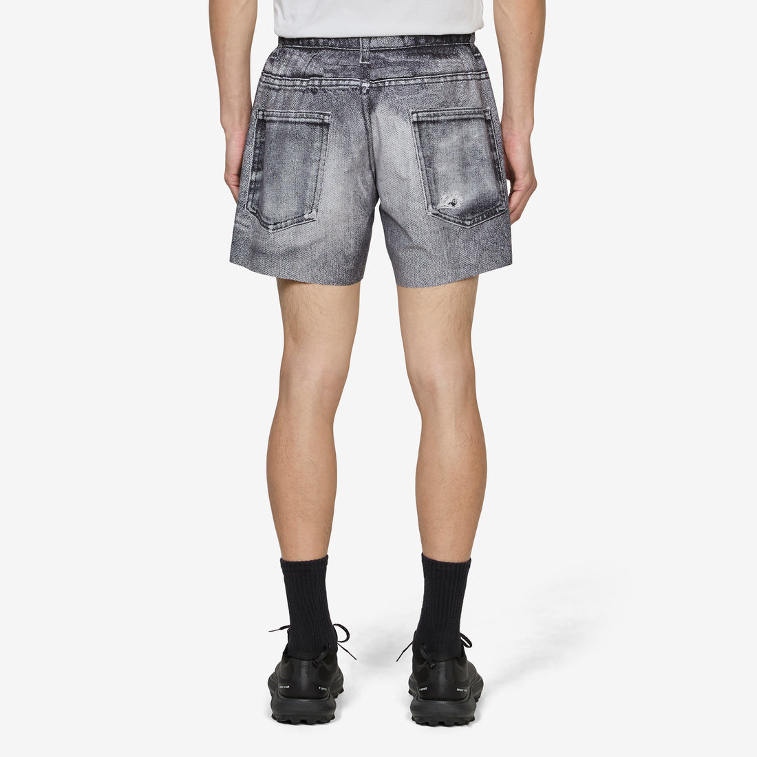 AmbientWarp™ 5" Unlined Shorts Black Denim Shorts