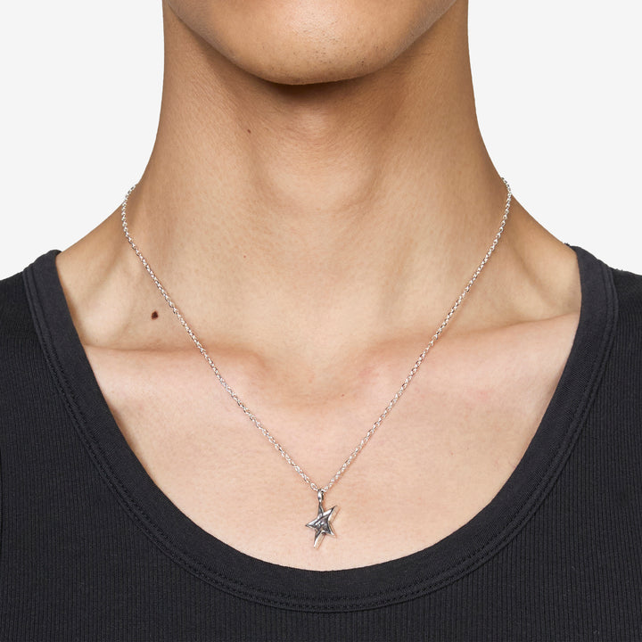 Single Star Necklace Silver