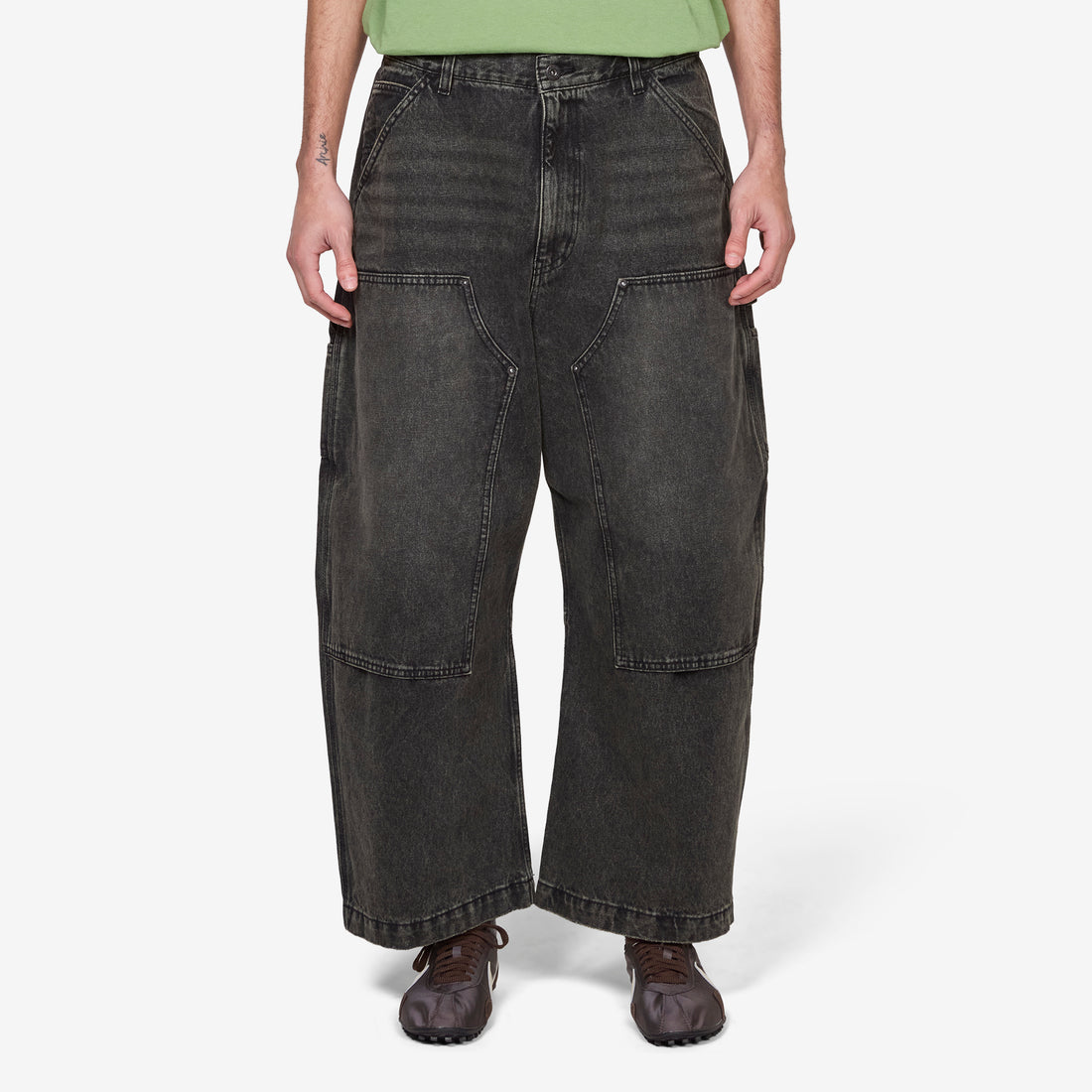 Super Wide Curve Double Knee Painter Denim Pants Black Pants