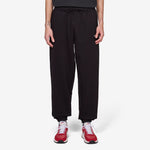 Solo Swoosh Cuffed Pants Total Black | Sail