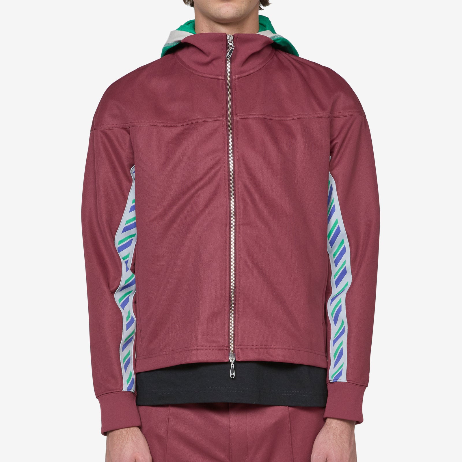 ASICS NOVALIS Styrax Track Jacket Dahlia – Above The Clouds