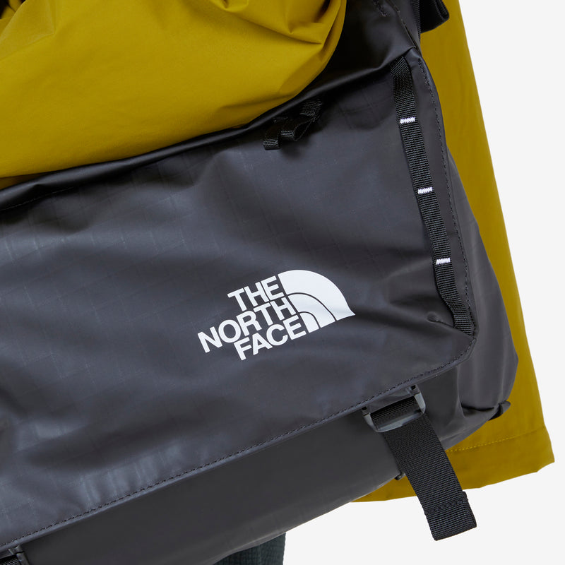 Black Base Camp Voyager Messenger Bag - Yahoo Shopping
