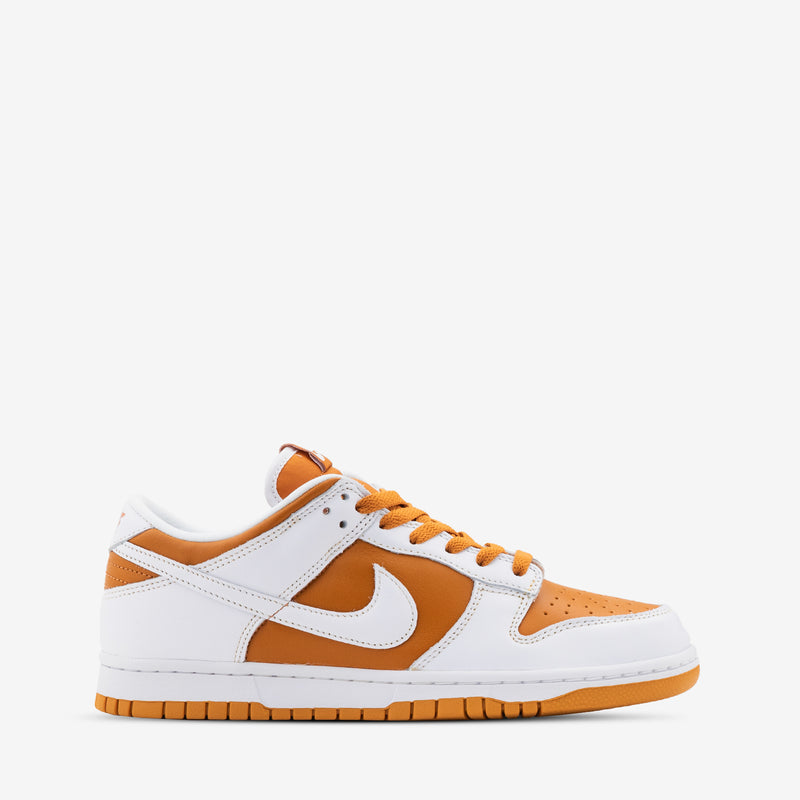 Dunk Low Dark Curry | White