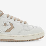 Weapon Old Money Vintage White | Vintage Cargo