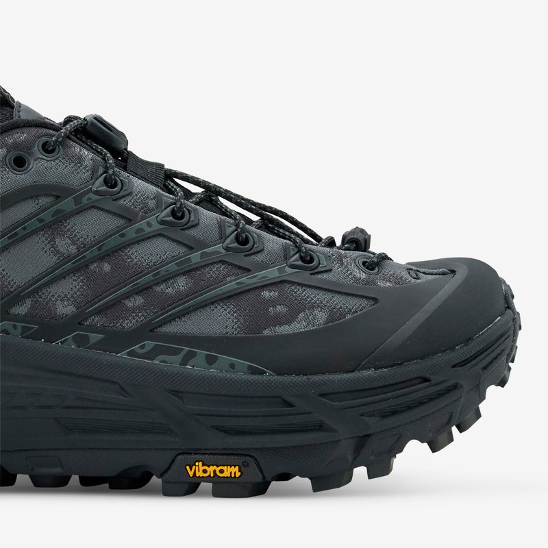 Mafate Three2 Black | Carbon Black Footwear