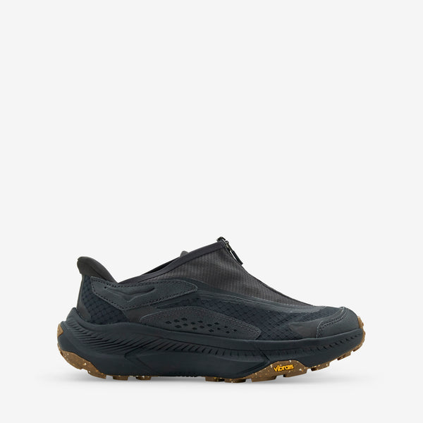 Project Transport Carbon Black | Black Footwear