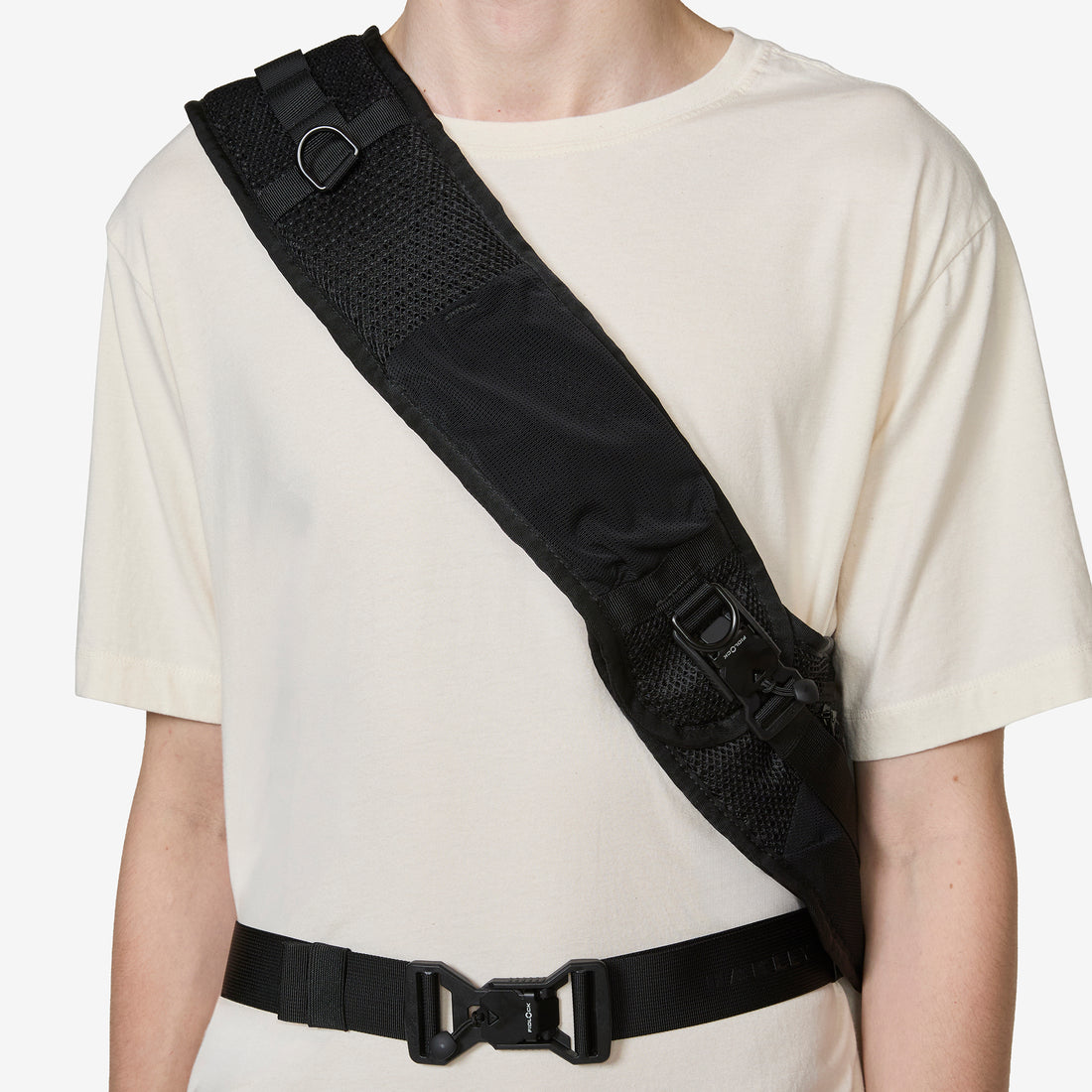 Latitude Sling Pack Blackout Bags