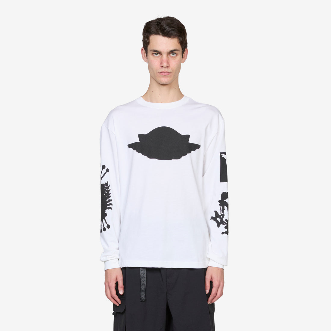 M J Wings Longsleeve OS T-Shirt White | Black Tees