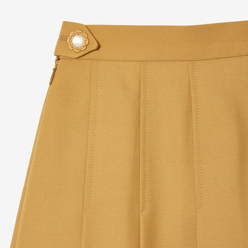le FLEUR Pleated Skirt Tan