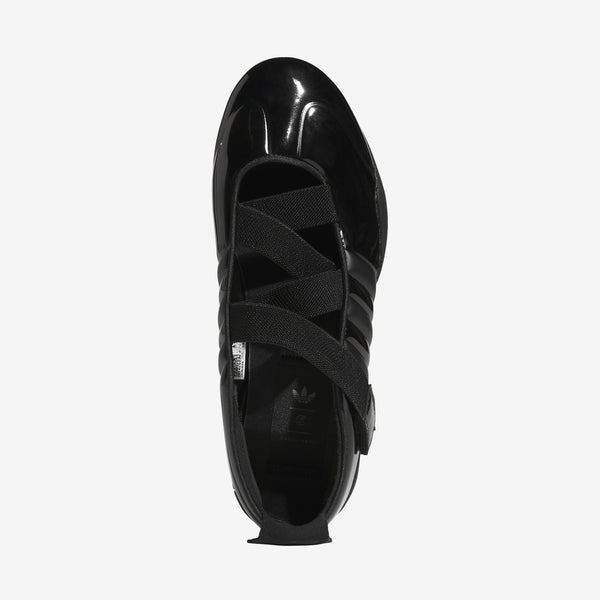 CLOT x Women's Caroline Hú Taekwondo Core Black | Carbon | Carbon Metallic Footwear