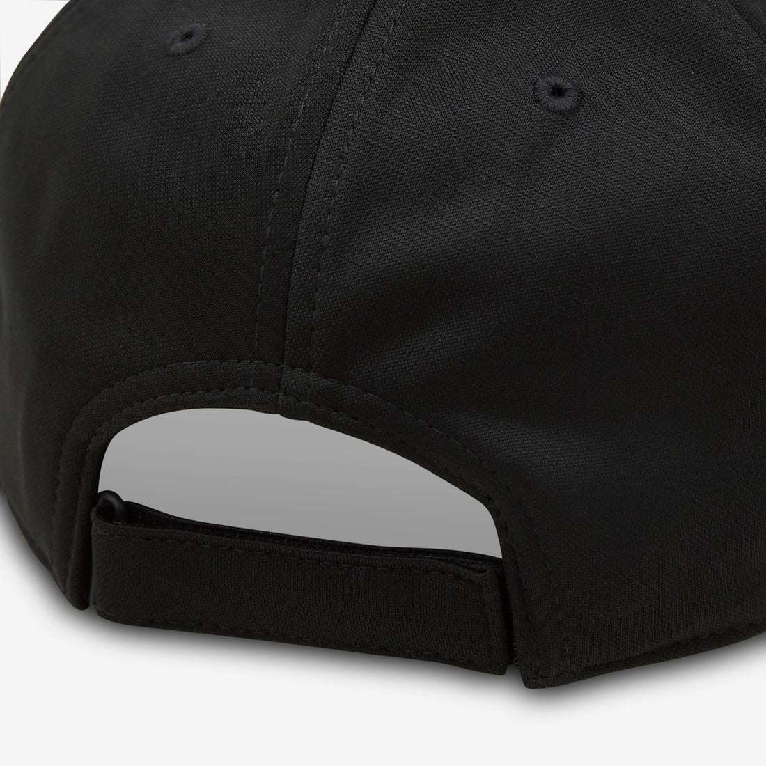 Training Essentials Pique Cap Black Headwear