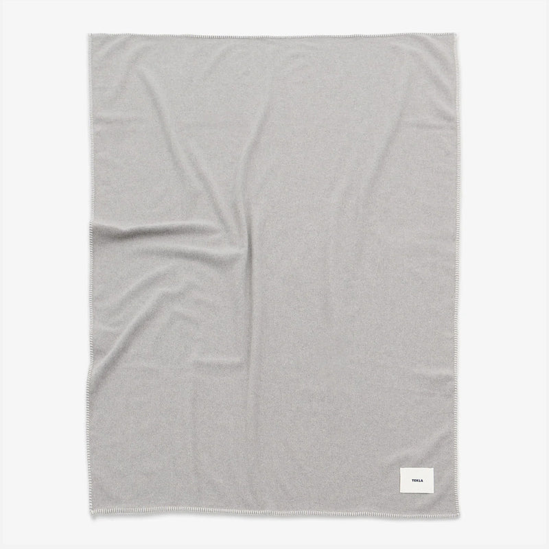 Lambswool Blanket Ash Lifestyle