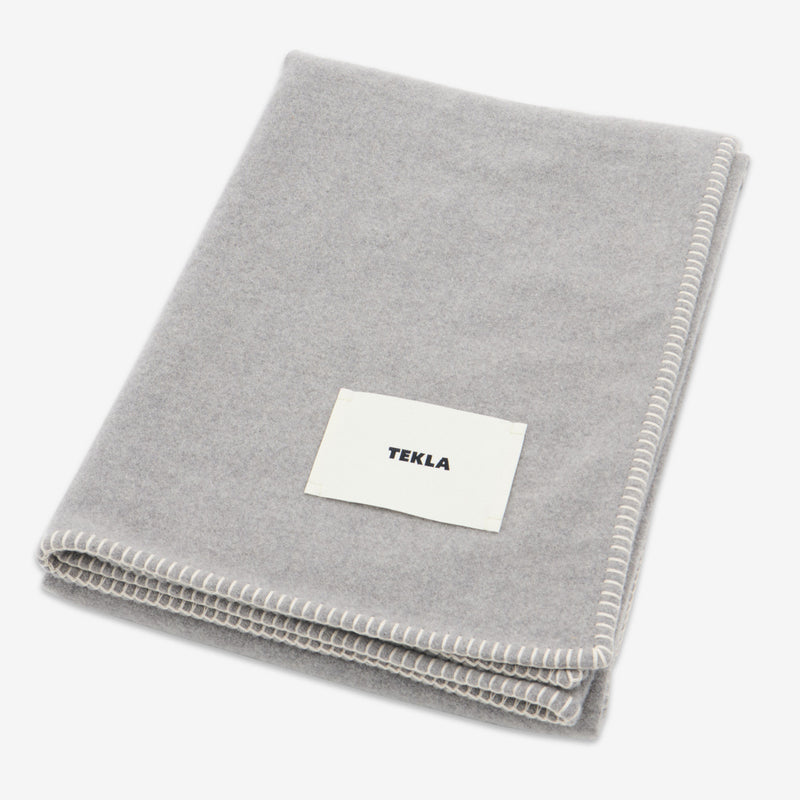 Lambswool Blanket Ash Lifestyle