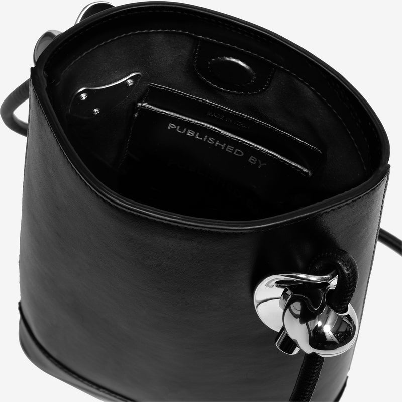 Noona Tote Small Black | Chrome Bags