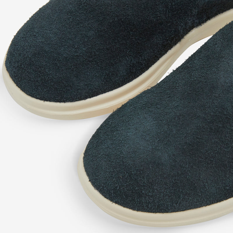 Pelli Hairy Suede Jet Black | Shortbread