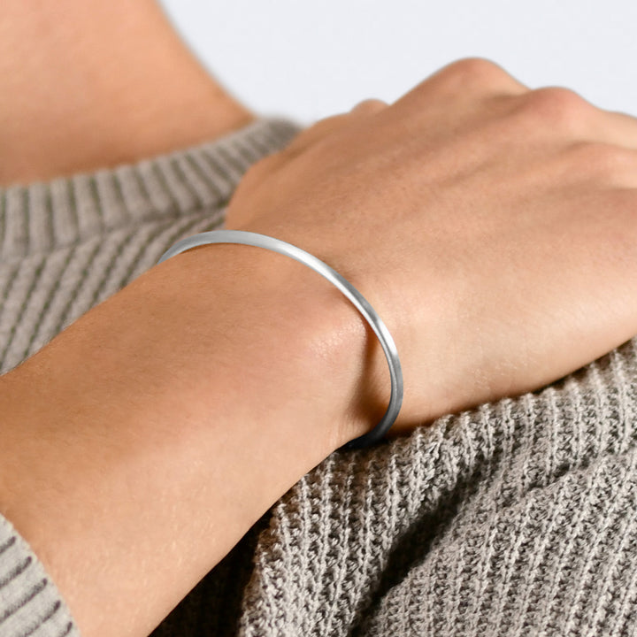 7g Brushed Sterling Silver Bangle Bracelet