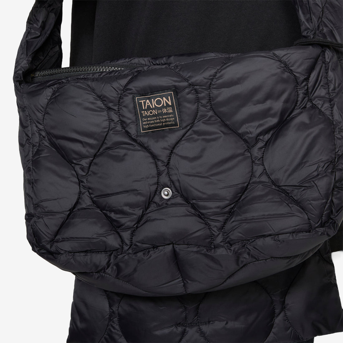 Military Messenger Down Bag (M) Black Bags