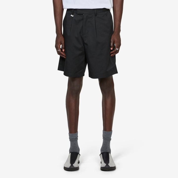 Trophy Short Black Front